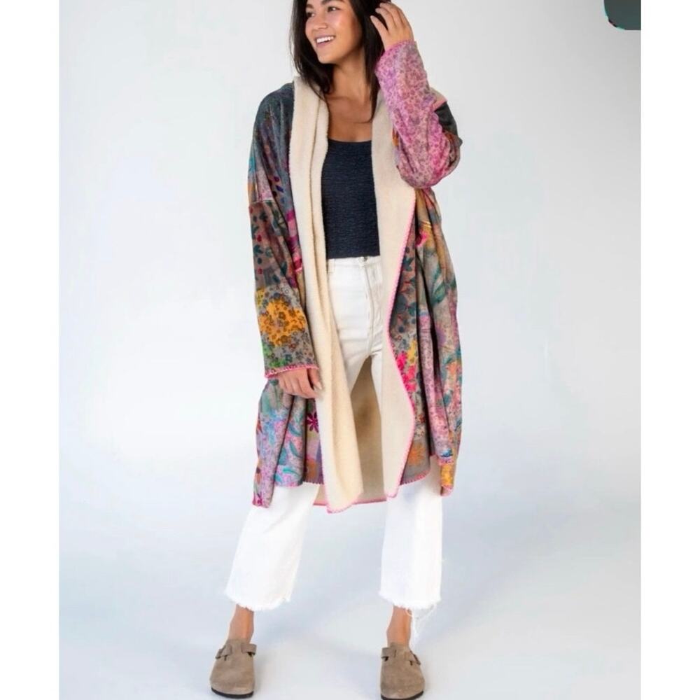 Natural Life Sz S/M Cozy Blanket Kimono Patchwork Floral Print Hood & Pockets